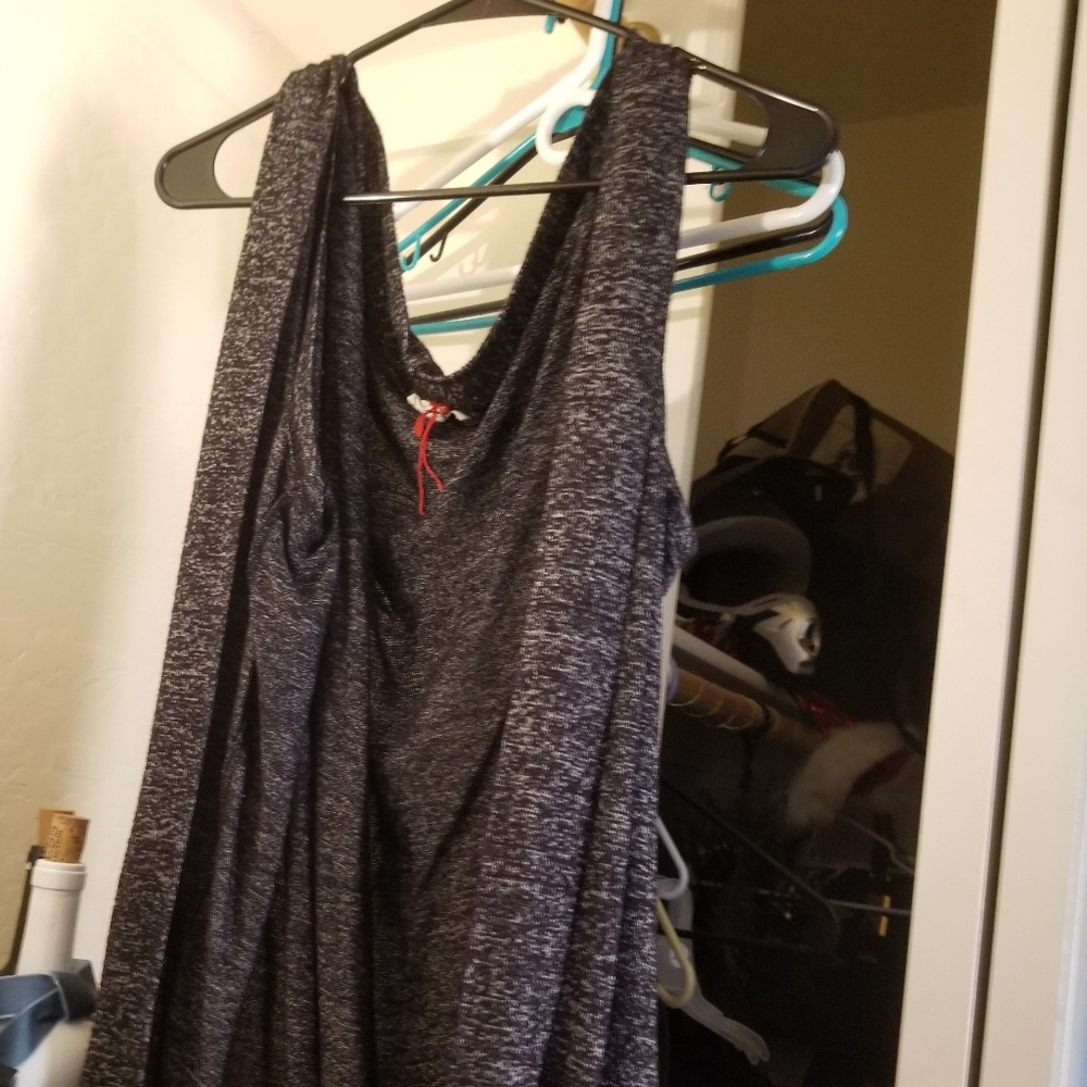 Sleevless Cardigan
